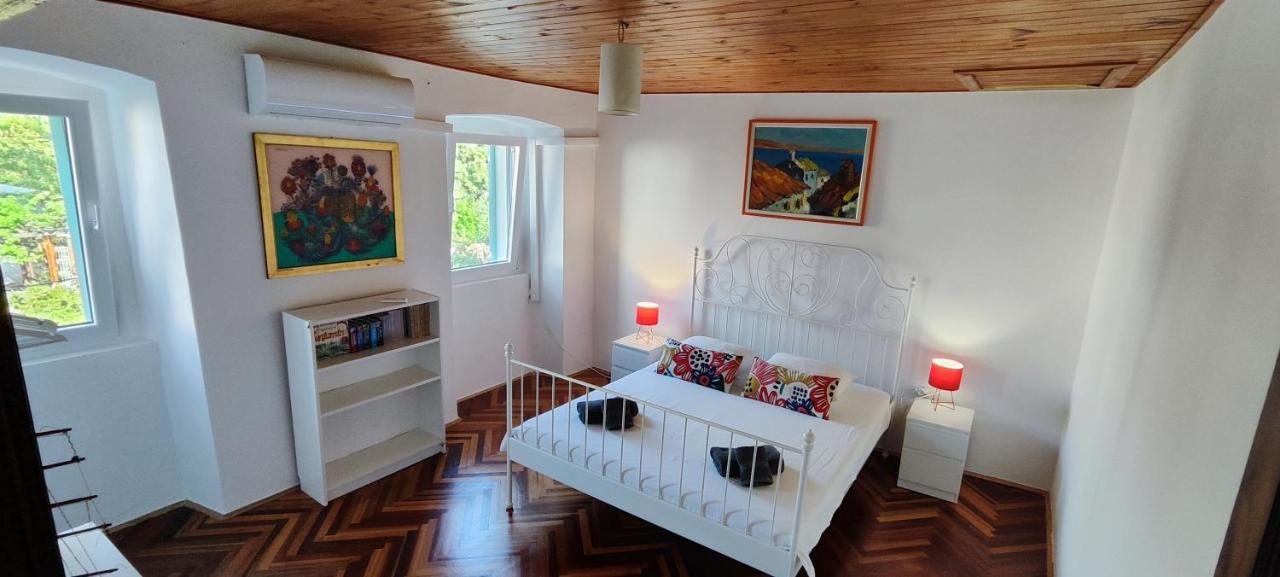 Вилла Family House "Pansion Kvarner" Пунат Экстерьер фото